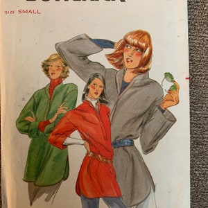 Misses TOP Size Small. Butterick #6157 Quick Sewing Pattern, Vintage