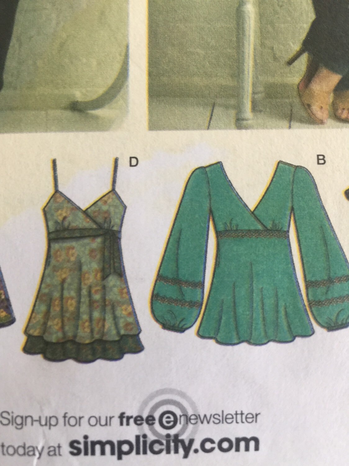 Misses 12,14,16,18,20 PULLOVER Silk TOPS. Simplicity #3956