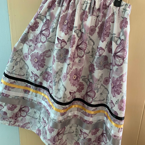 Miss Med/Lg Tribal Ribbon Skirt.  Butterflies and Flowers.  Waist Adjusts ~32-38 inches. Pocket.  Hair Tie.