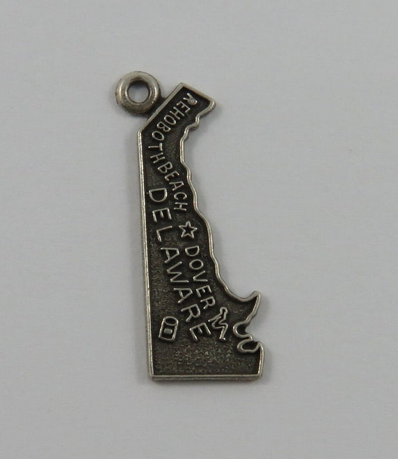 Delaware State Charm Antiqued Sterling Silver Delaware State Charm Antiqued Sterling Silver