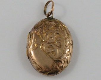 Oval Locket Mechanical 9K Gold Vintage Charm For Bracelet