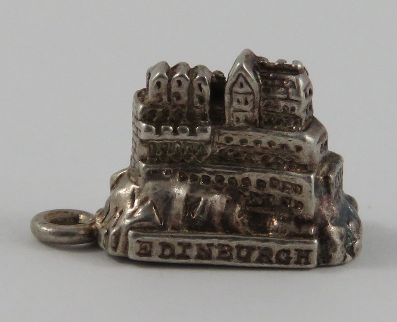 Edinburgh Castle Bracelet Charm in Sterling Silver