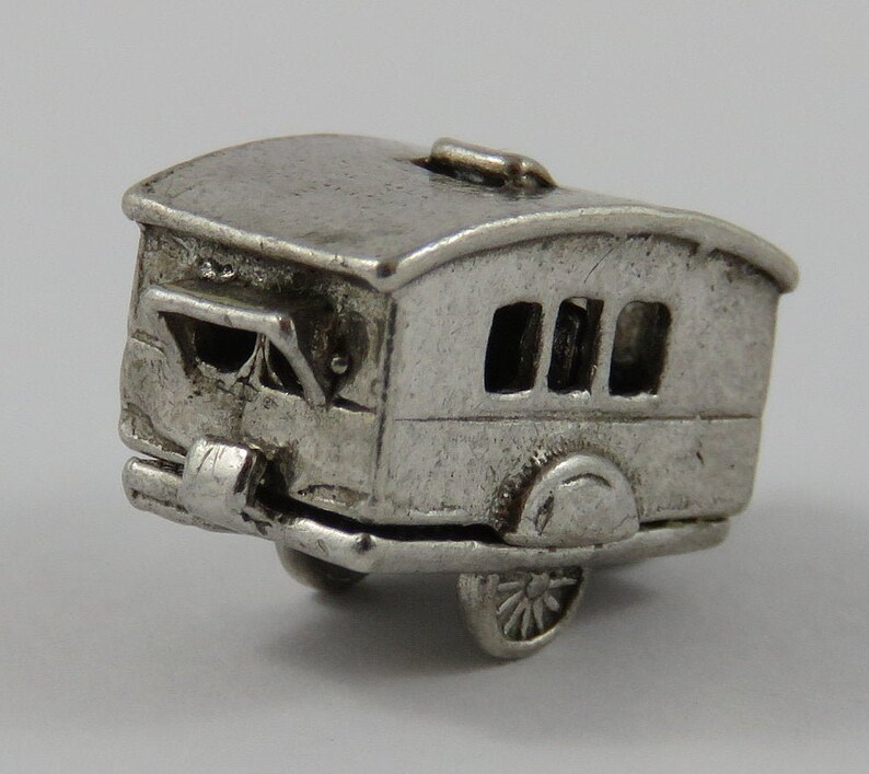 Nuvo Caravan Trailer Mechanical Silver Vintage Charm For Bracelet