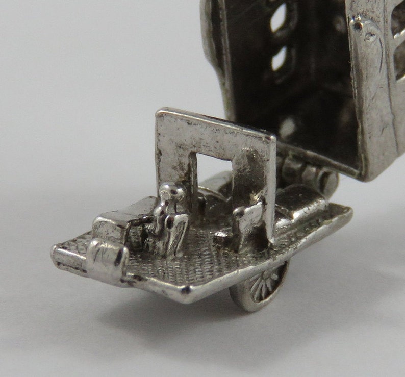 Nuvo Caravan Trailer Mechanical Silver Vintage Charm For Bracelet