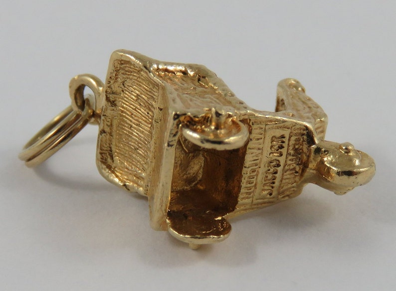 Boardwalk Push Cart 14 Karat Gold Vintage Charm For Bracelet