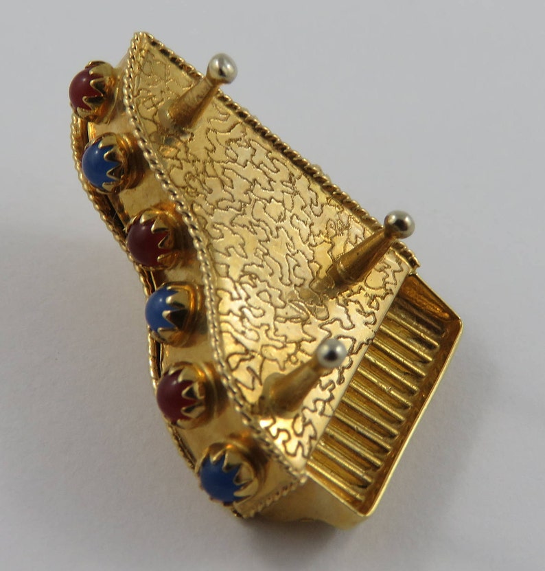 Grand Piano With Red & Blue Stones Mechanical 18K Gold Vintage Charm For Bracelet image 8