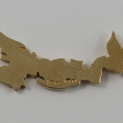 Map of Prince Edward Island shops 10K Gold Vintage Charm For Bracelet