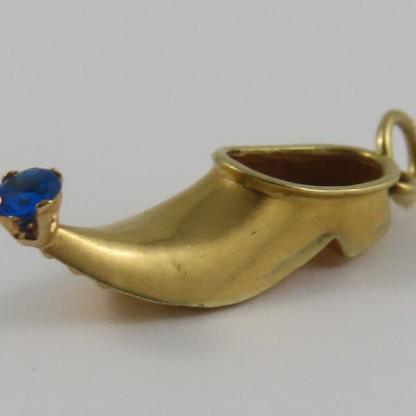 Genie Slipper With Blue Stone 18K Gold Vintage Charm For Bracelet