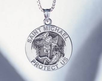 Collana Personalizzata Angelo Custode Sistina Argento 925 - Ciondolo Religioso Con Incisione Per Donna