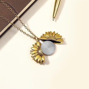 Exclusive Sunflower Fingerprint Necklace & Chain