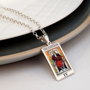 Medalla de la carta del Tarot del Emperador