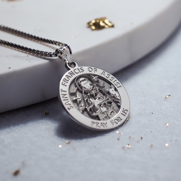 Saint Francis Medal Necklace • Patron Saint Francis Round Religious Medal Pendant • St Francis of Assisi Necklace • Patron Saint Francis