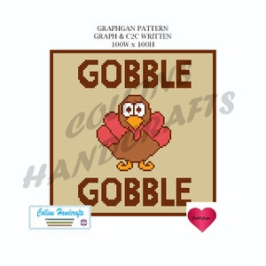Puede incluir: Un patrón de graphgan para tejer un pavo con las palabras "Gobble Gobble" en texto marrón y blanco sobre un fondo beige. El patrón tiene 100 puntos de ancho por 100 puntos de alto.