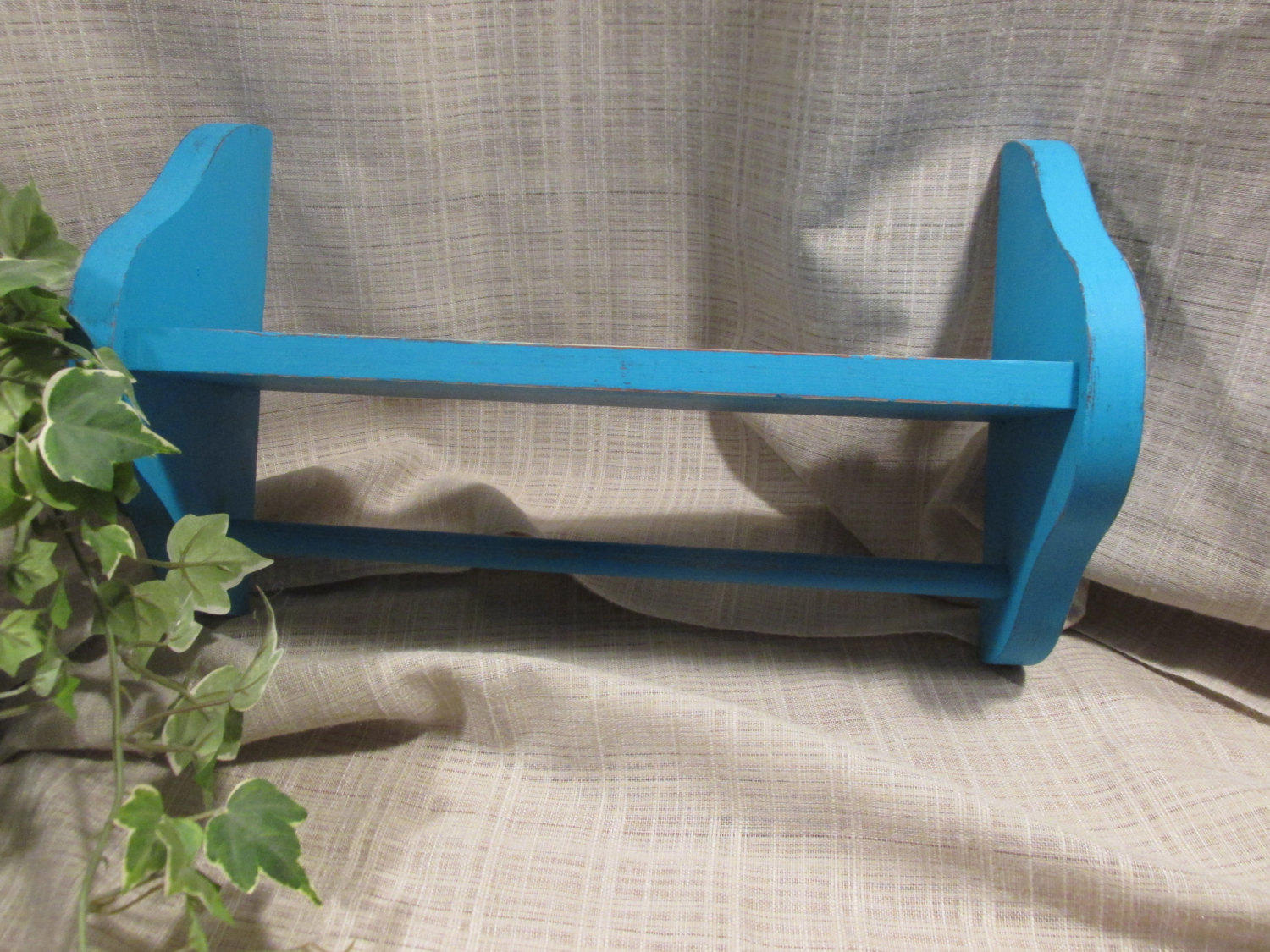 Precioso de madera sólida estante de toalla placa estante | Etsy