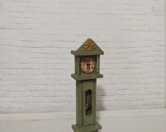 Dollhouse Miniature BROWN STANDING FIREPLACE Clock Photos 3.25" Tall for Doll #2 