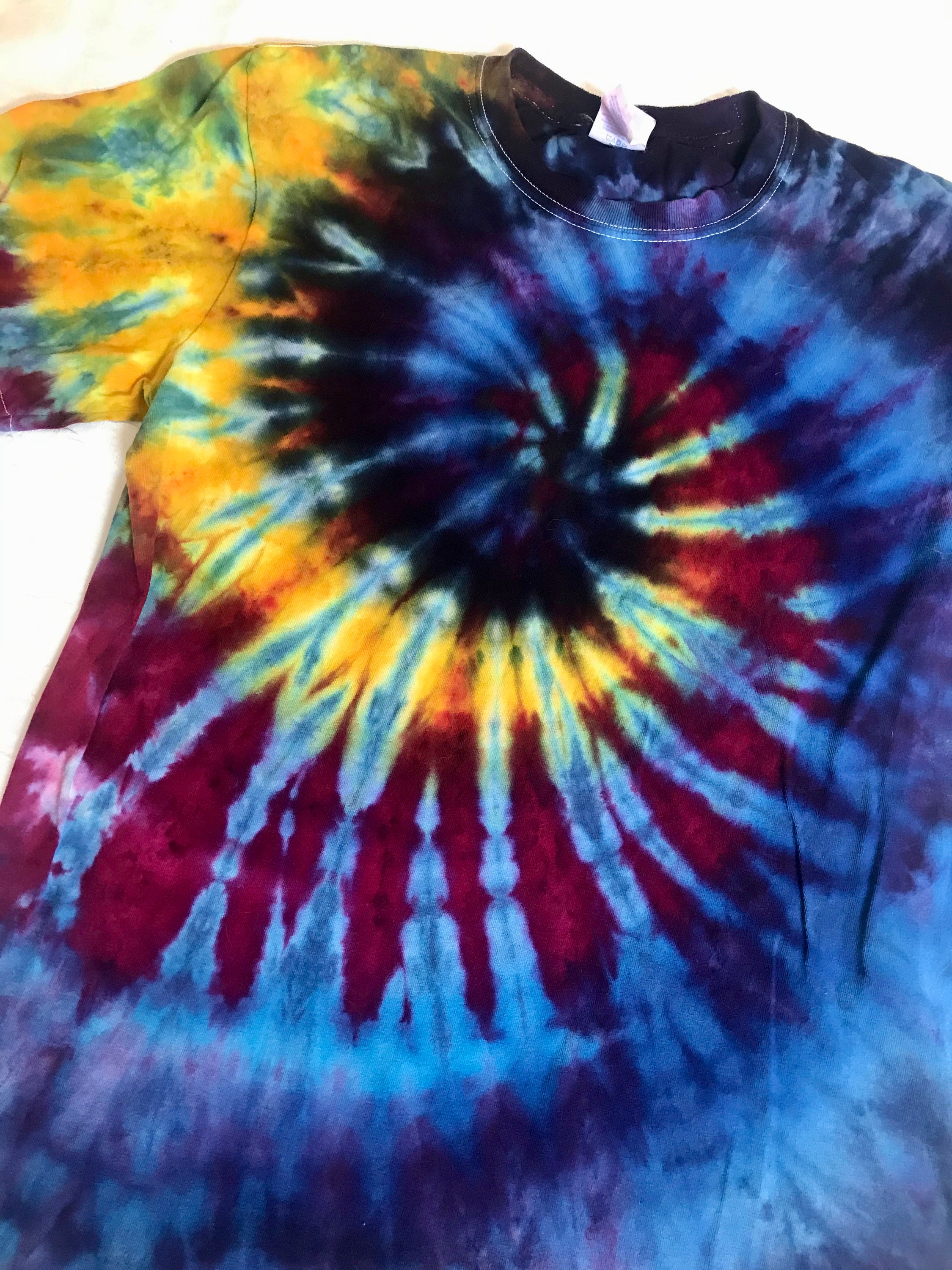 Kids XL tie dye shirt hippie kid 60s shirt colorful | Etsy