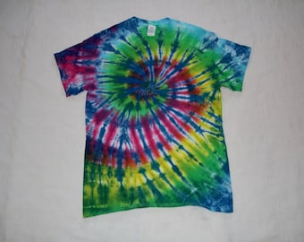 Adult Medium hippy tie dye shirt, psychedelic shirt, trending fashion, Trending Shirts, aesthetic shirt