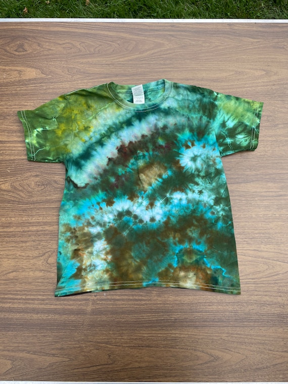 Kids Small Green Geode Tie Dye Shirt, Youth Tye Dye Shirt, Geode