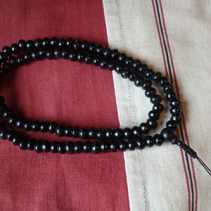 Buffalo Horn 8mm Buddhist Mala - 4 Guru Bead Options • 108 beads