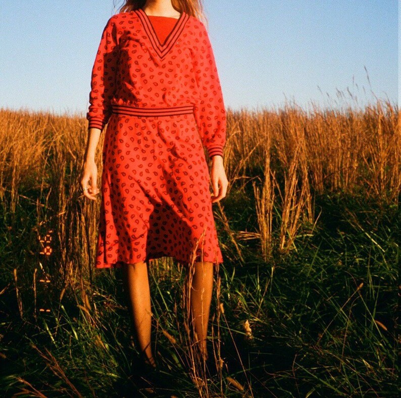 Red Paisley Sweatshirt /& Matching Skirt