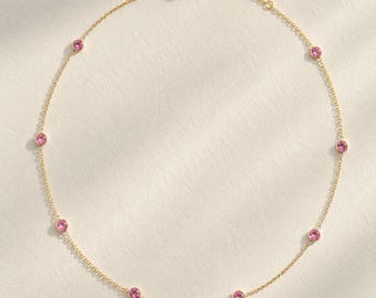 Pink Saphir Station Halskette: Massives Gold, Länge anpassbar. Rosa Saphir Halskette. 14k oder 18k Goldstation Geburtstagsgeschenk