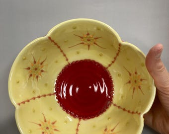 Tangerine Fluted Medium Bowl
