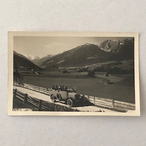 Vintage ansichtkaart postkaart 1955 Tour Bus gemaild met postzegel