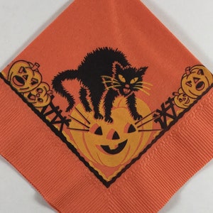 Scared Halloween Black Cat & JOL Pumpkin Vintage 1940s Unused Paper Napkin