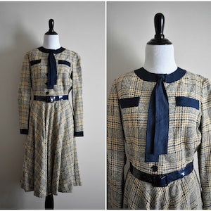 1960 Vintage Plaid Shirtwaist Vestido con corbata y cinturón / Paule Nelson para I. Magnin & Co. / Casual Women&#39;s Size 6 Small / Blue and Tan