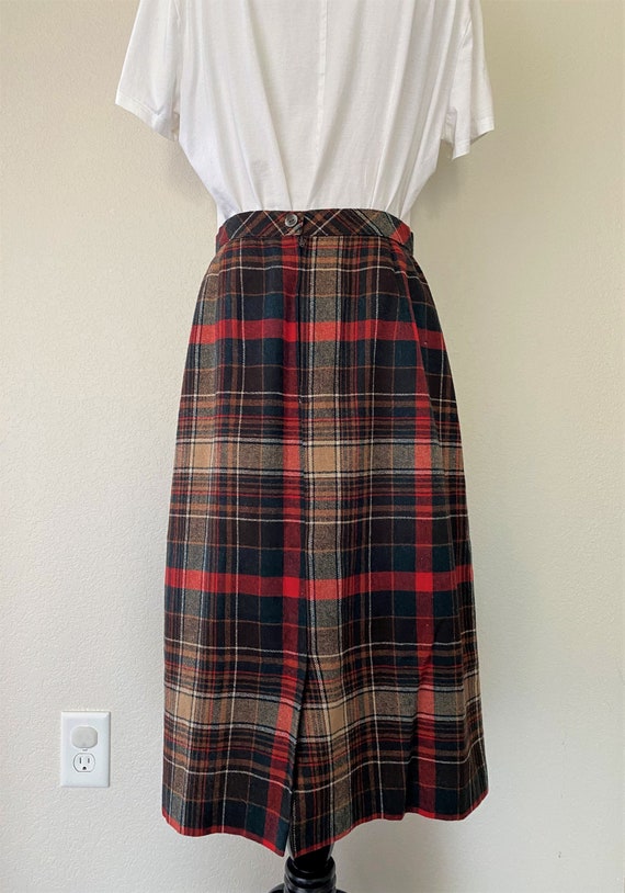 1970's Vintage Red Plaid A-Line Wool Blend Skirt … - image 7