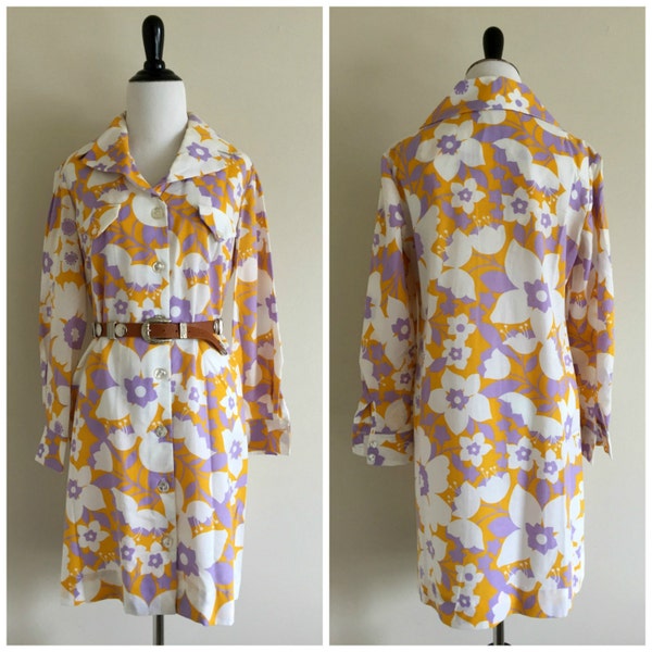 3/4 Sleeve Goldenrod Yellow and Purple Floral Vintage Shift Dress, Women's Medium Size 10