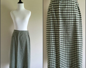 1950's Wool A-Line Red and Green Plaid Skirt / Medium College Town Skirt