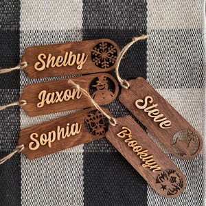 Stocking Tags Personalized - Quick Shipping - Name Tags for Stocking Holders - Customized Gifts - Family Name Gifts - Xmas Gift