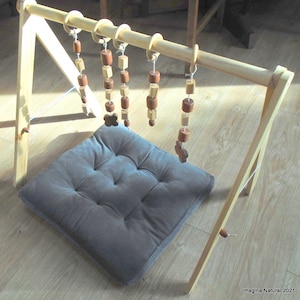 Free shipping Baby Natural Wooden Gym