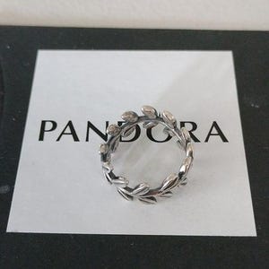 Pandora laurel wreath ring uk best sale