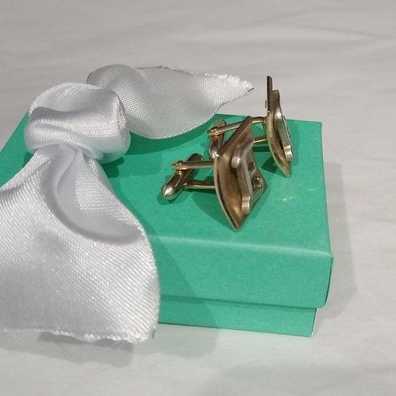Swank Two Tone Initial Letter E Cuff Links - image 2