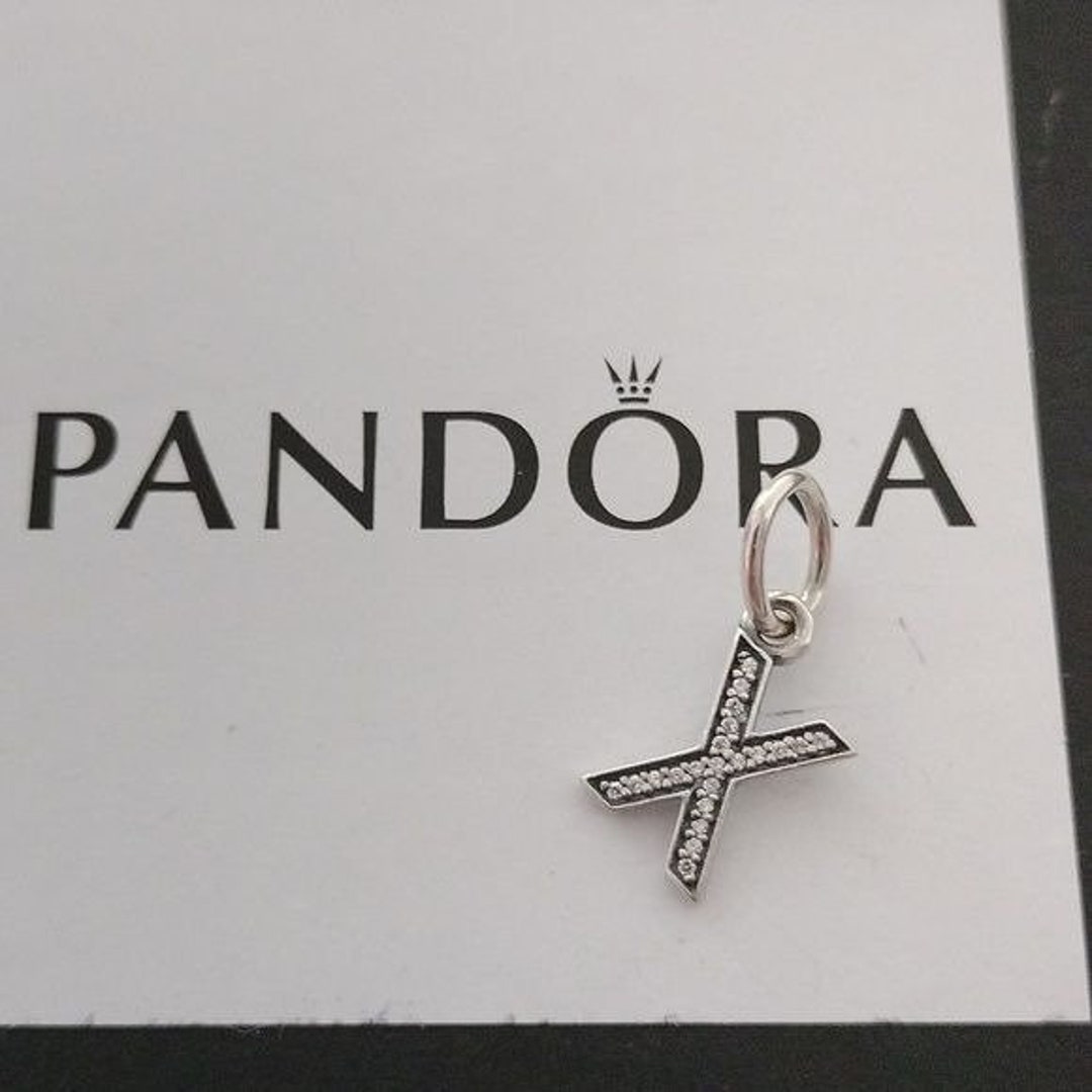 Elizabeth Collinsさん専用 New Authentic Pandora Charm Loving Ties 792146CZ Bead W Tag