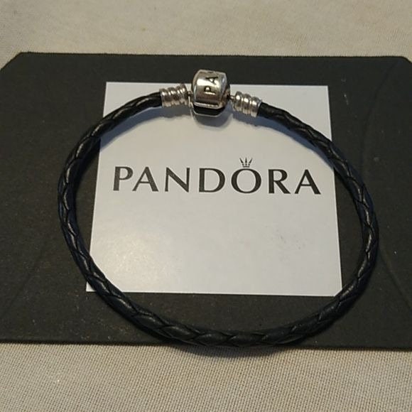 Pandora single black leather bracelet discount