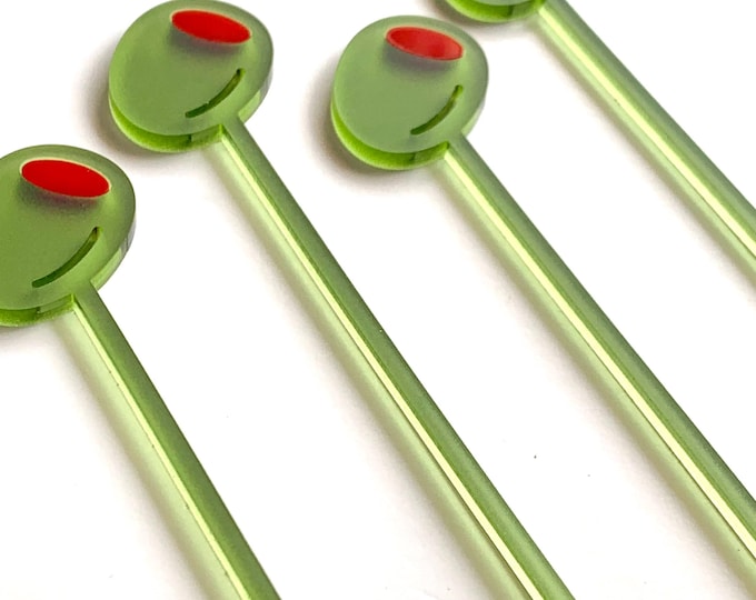 Olive Acrylic Pick Set – Set of 4 Frosted Green Martini & Charcuterie Picks | Garnish Sticks | Cocktail Party Bar Cart Decor
