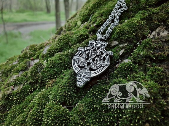 925 Sterling Silver Norse Odin Wolf Pendant necklace with cow leather and keel chain and vintage Viking Jewelry Box as gift