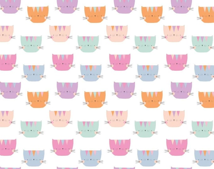 Camelot Fabrics Looking Pawsome Feline Good Cute Cats White Premium Quality 100% Cotton Fabric (CA1005KK)
