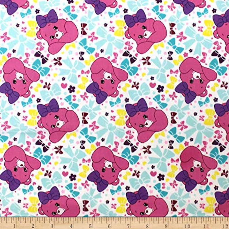 Camelot Fabrics Care Bears Sparkle /& Shine Pretty Bow in Fabric White Camelot 100/% Cotton fabric by the yard CA918