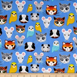 Timeless Treasures 0548351 Pet Shop Animal Faces Premium Quality 100% Cotton Fabric (TT601)