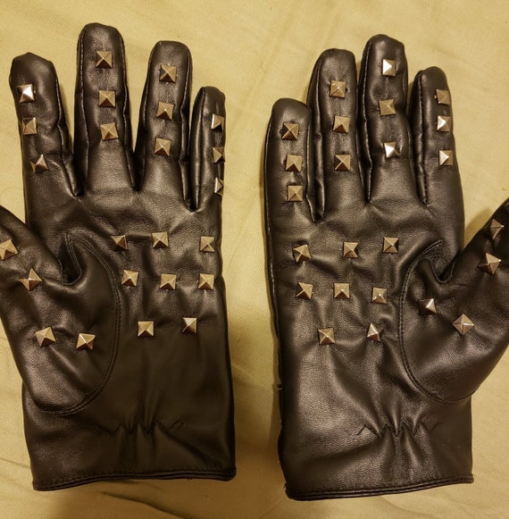 vampire gloves