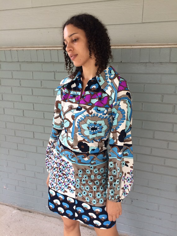 Mod psychedelic dress from the 1960s