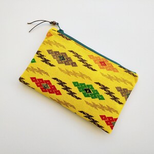 African fabric zipped pouch, green cotton lining, green zipper, tote, pencil case image 2