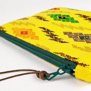 African fabric zipped pouch, green cotton lining, green zipper, tote, pencil case image 7