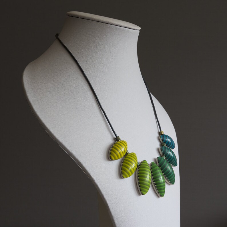 Turquoise necklace statement Lime green necklace Turquoise green necklace Fashion chunky turquoise necklace UK Green statement necklace