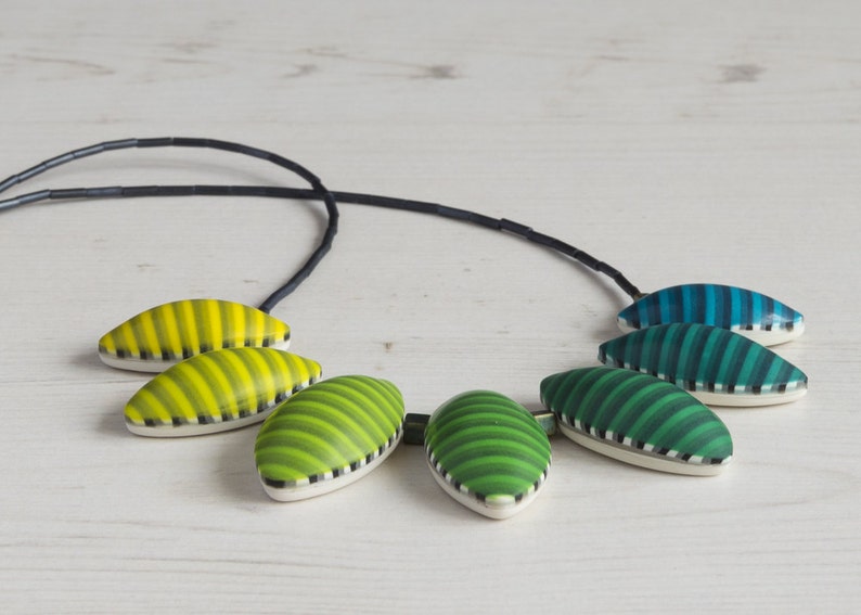 Turquoise necklace statement Lime green necklace Turquoise green necklace Fashion chunky turquoise necklace UK Green statement necklace