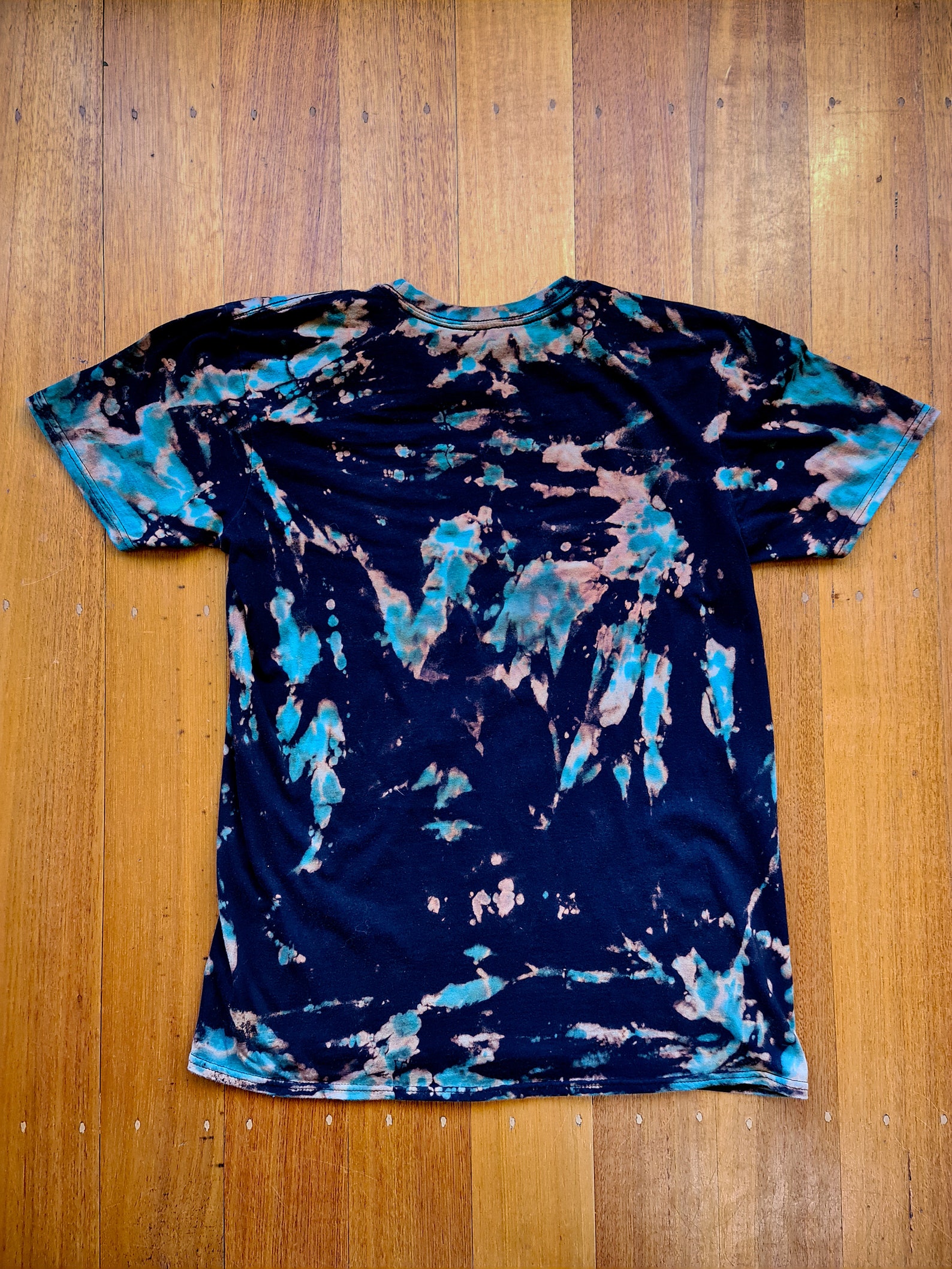 Psychomania Unique bleach / tie-dye screen printed T-Shirt | Etsy Can You Bleach A Screen Printed Shirt